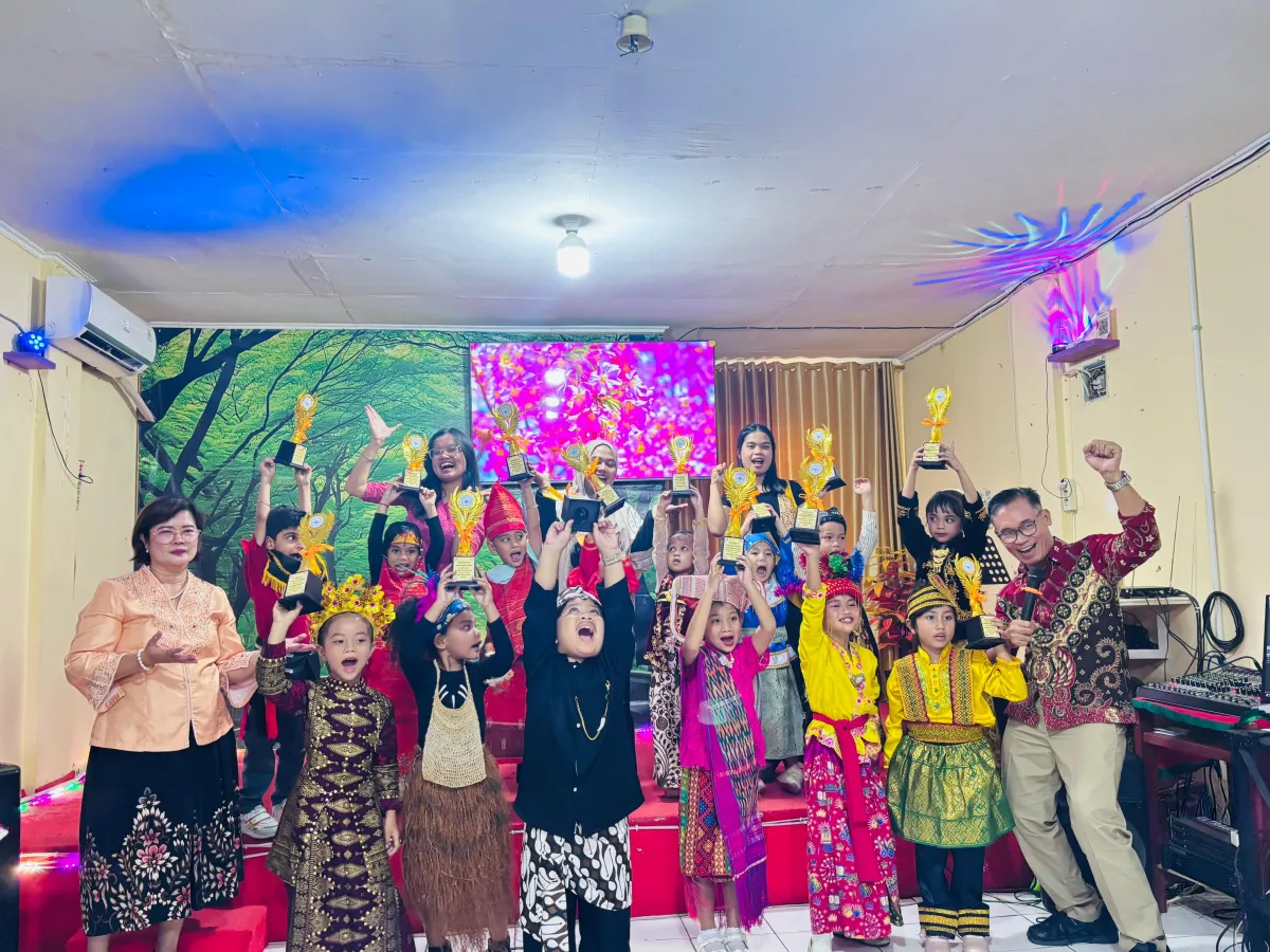 Warna-warni Hari Kartini